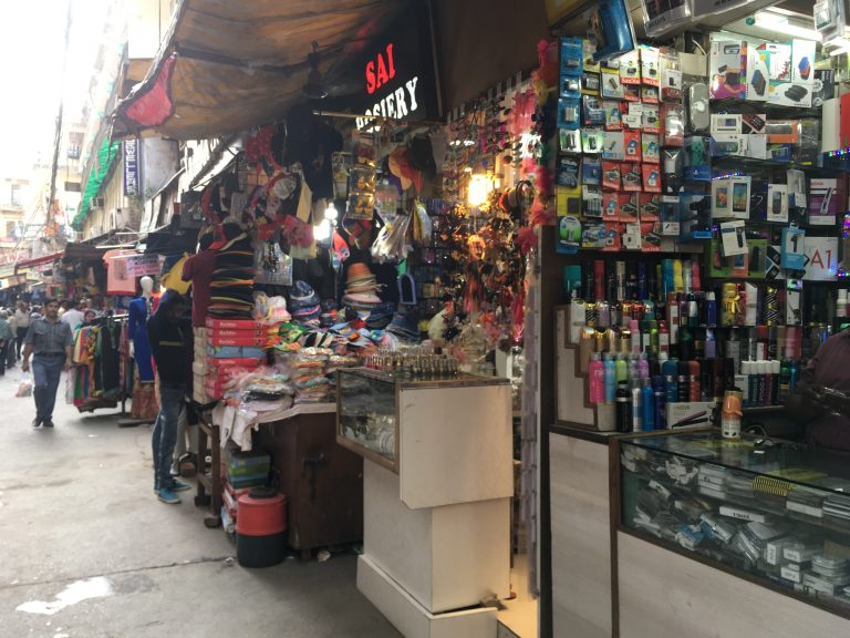 The Oldest Flea Market Full Of Trends In West Delhi- Jwala Heri