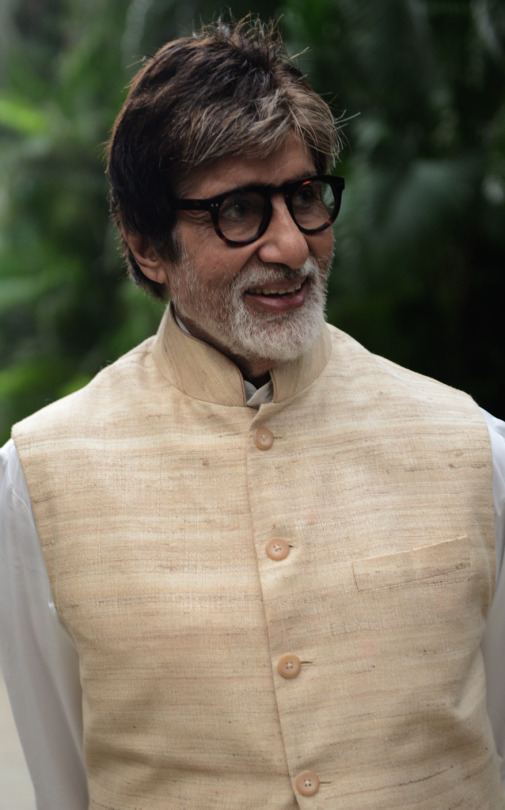 17 Must Watch Movies of Amitabh Bachchan On His 75th Birthday.