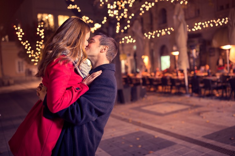 5 Ways To Make this New Year Eve Special With Your Loved one!