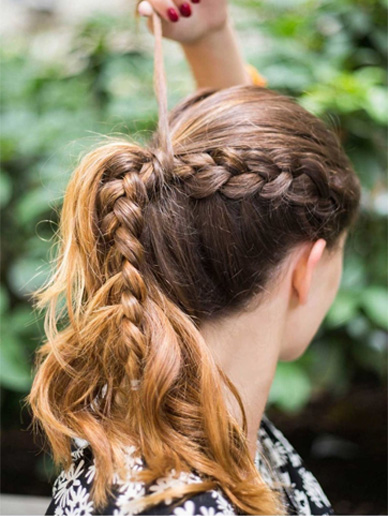 Easy and Simple Hairstyles To Rock Your Everyday Look!
