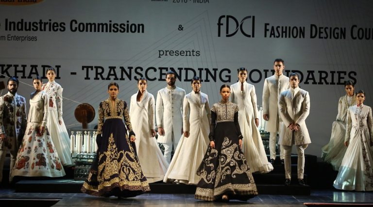 FDCI Presented Khadi Fashion Show In Association of KVIC