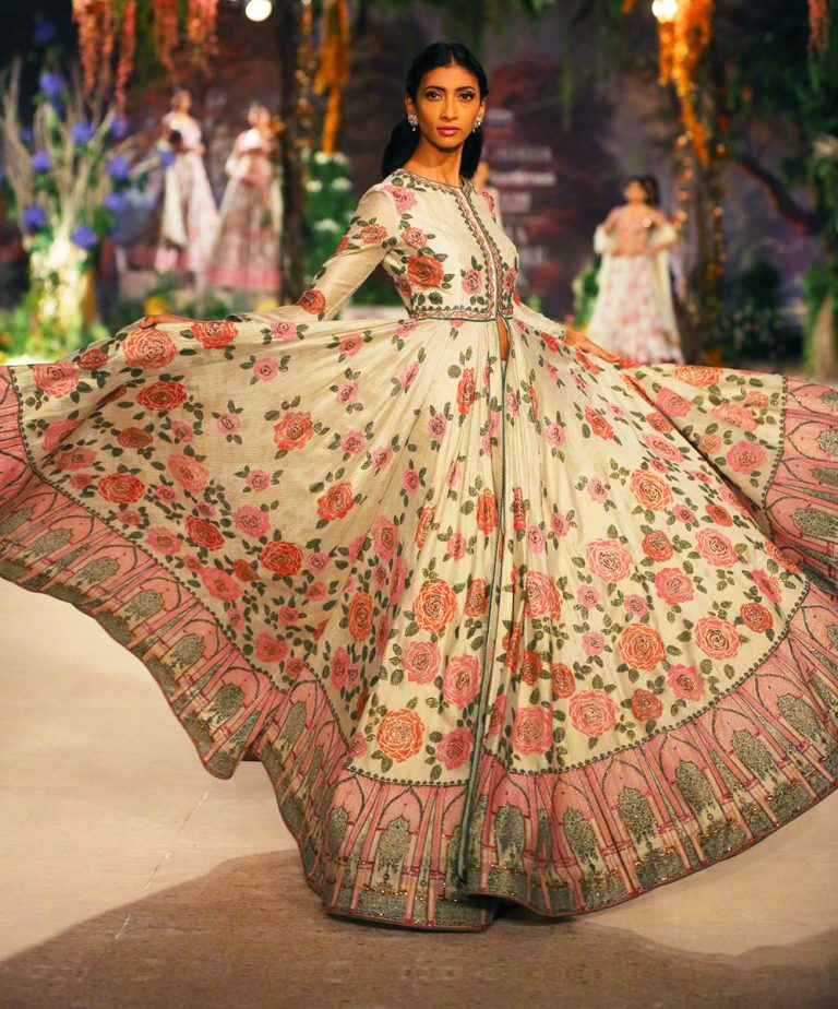 Photo Gallery of Best Outfits for Wedding Season – India Couture Week 2018
